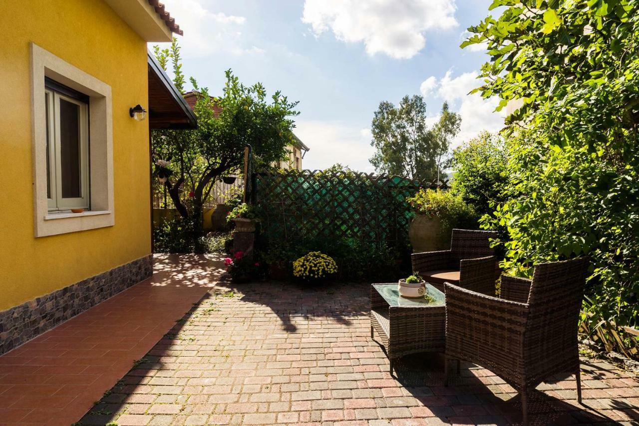 Holiday Home Luppinedda Nunziata Экстерьер фото
